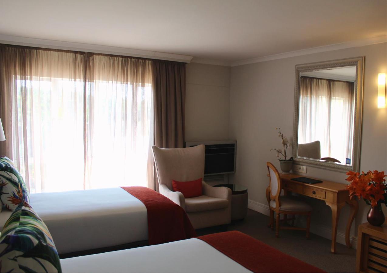 The Riverside Hotel