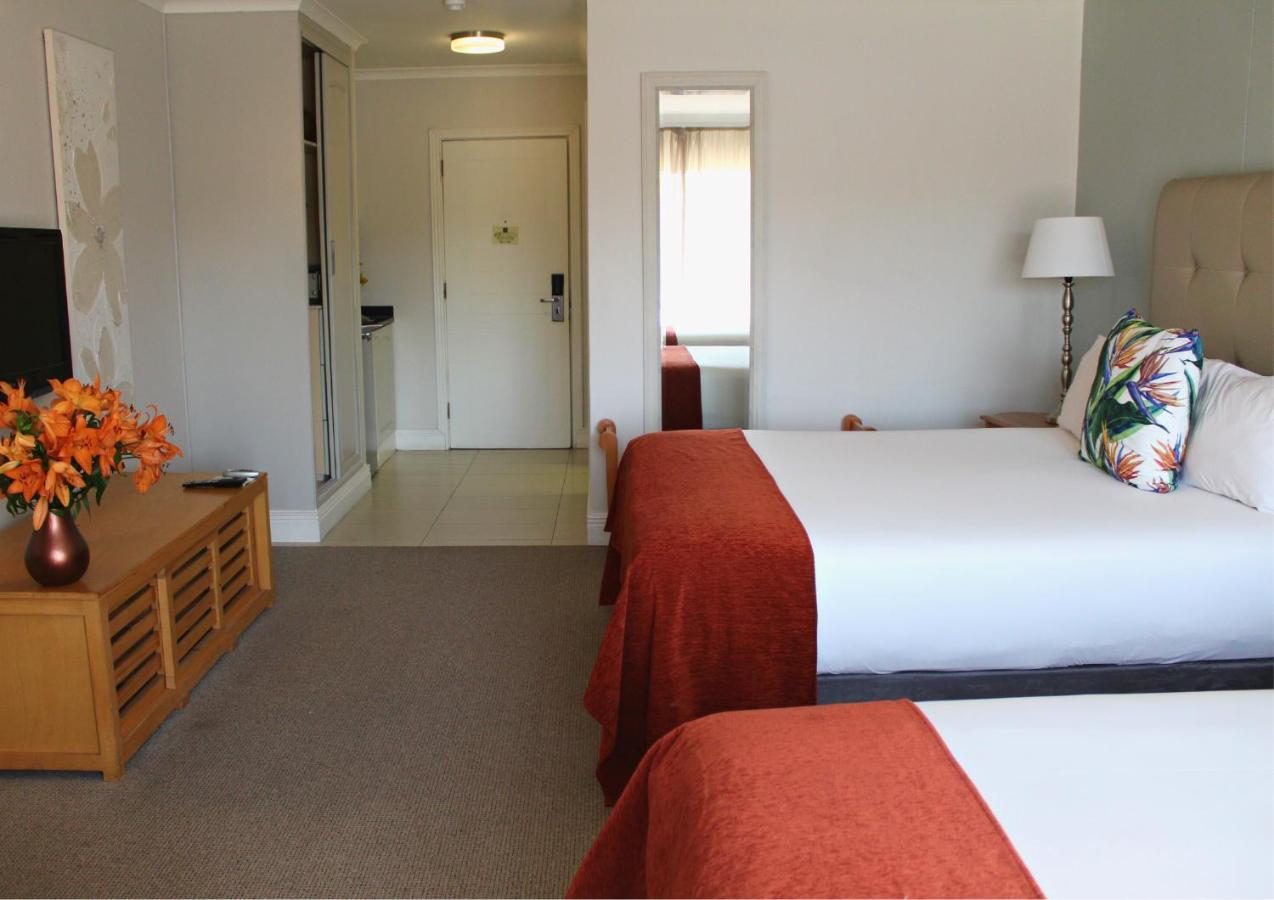 The Riverside Hotel